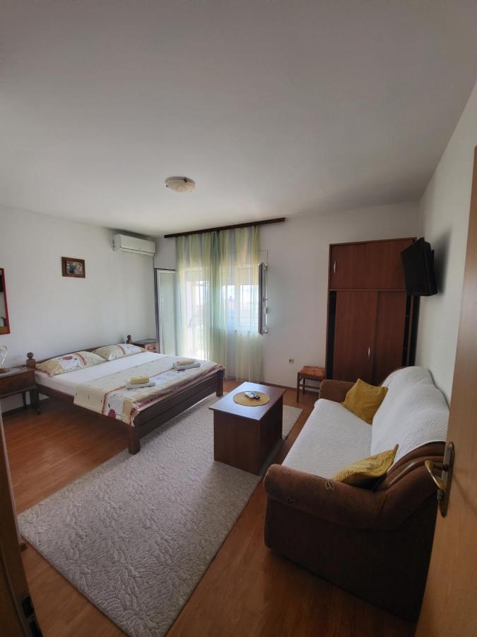 Apartmani Udovicic تروغير المظهر الخارجي الصورة